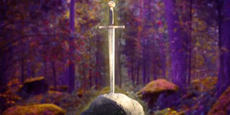  Arthur and the Enchanted Sword - A Tale Steeped in Myth and Destiny!